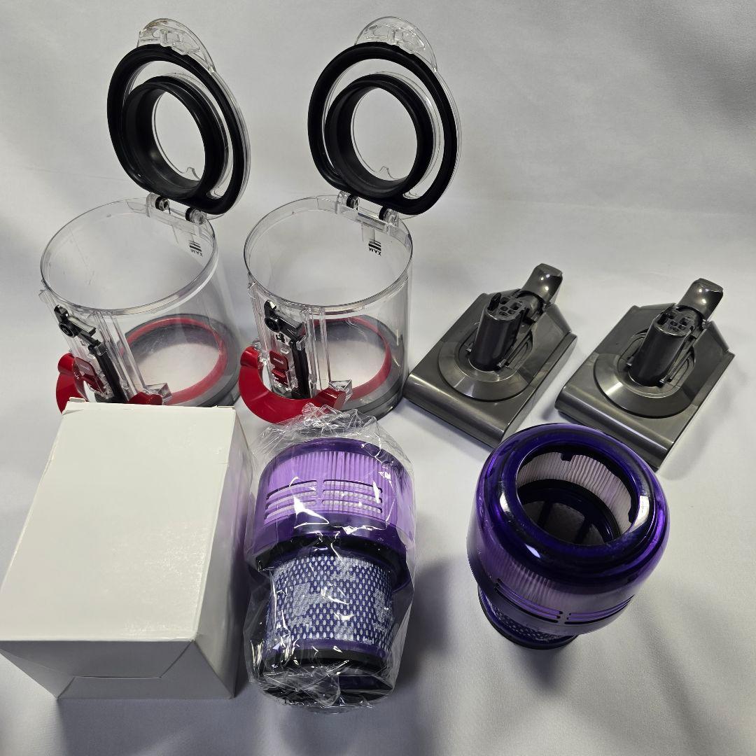 dyson ダイソン 掃除機 コードレスクリーナー sv18 豪華セット✨️