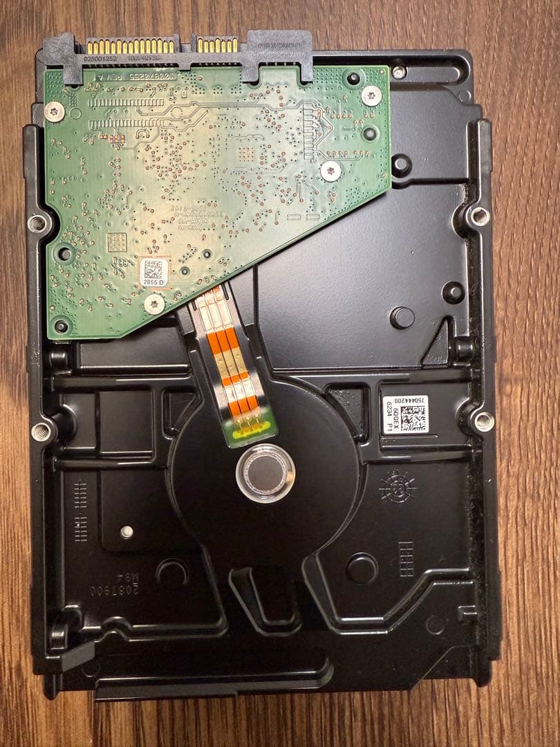 内蔵型ハードディスクドライブ Synology HAT3300-4T 4TB HDD Plus 256MB