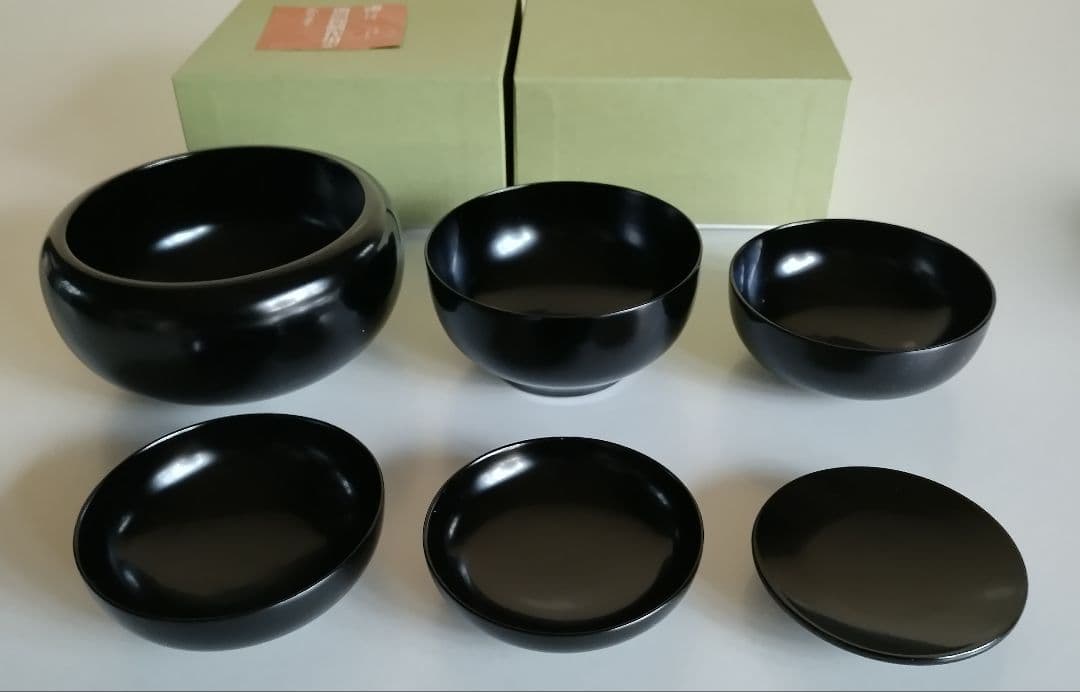 たに屋　応量器　真塗黒と洗朱　2客セット