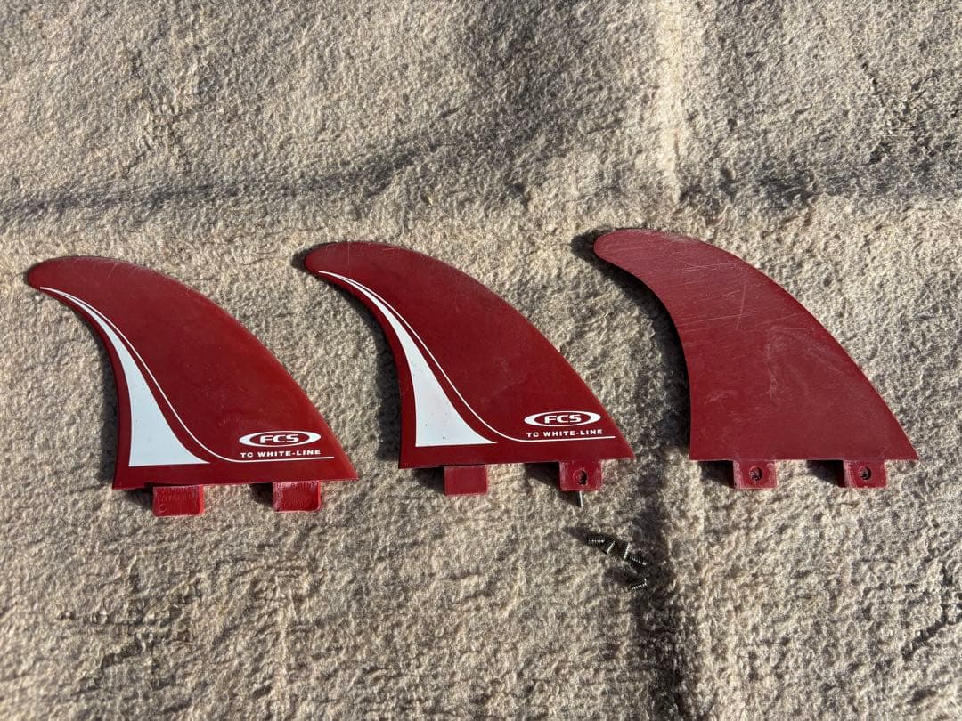 ショートボード サーフボード　6’3 サーフィン　フィン　送料無料