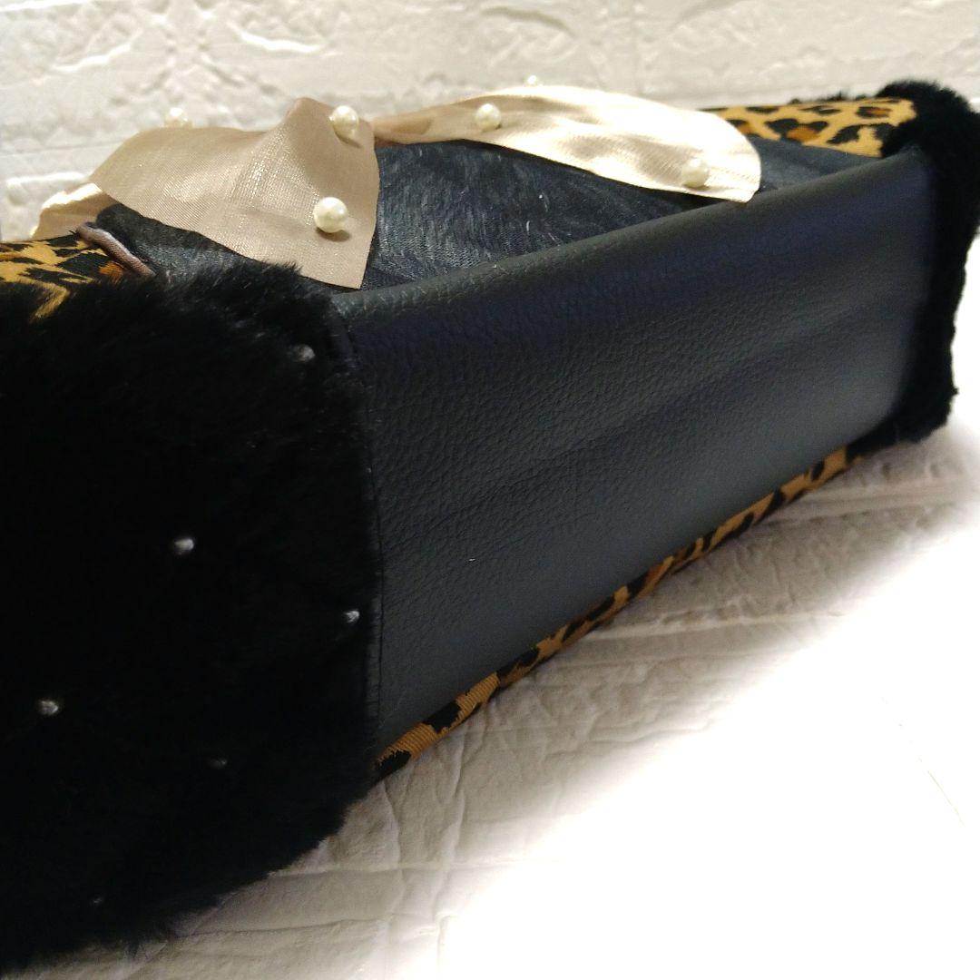 ゆ*ら様 コヤンイサムチョン☆横長トートバッグ　ヒョウ柄&ボアキルトパール　黒猫