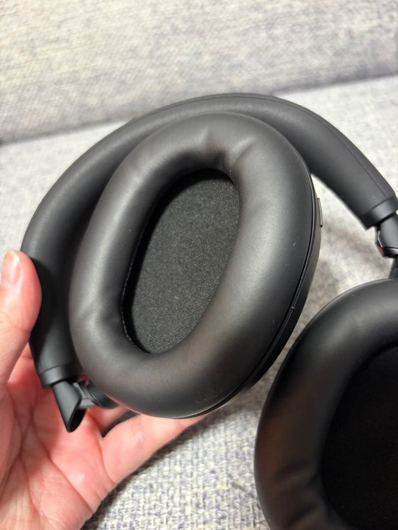 【専用】Sony ワイヤレスヘッドホン ブラック 1000XM6