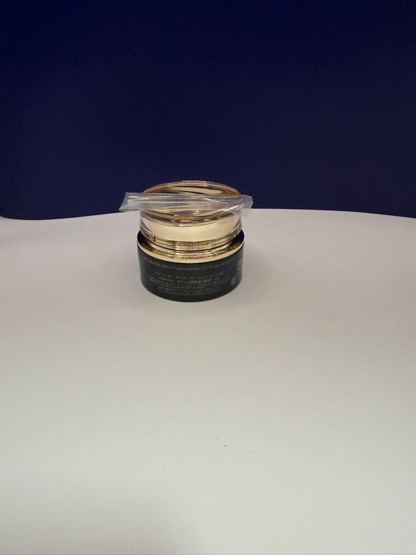 新品未使用　格安　クレ•ド•ポー ボーテ　クレームアンタンシヴn