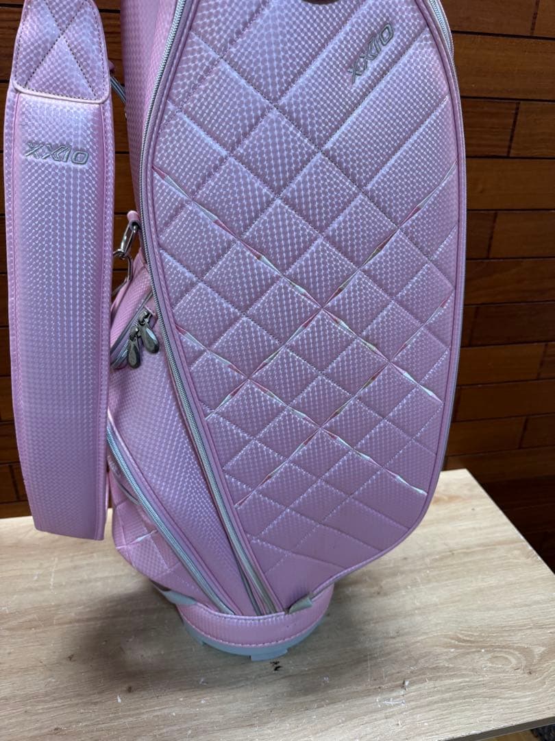 xxio レディースキャディバッグ　ピンク