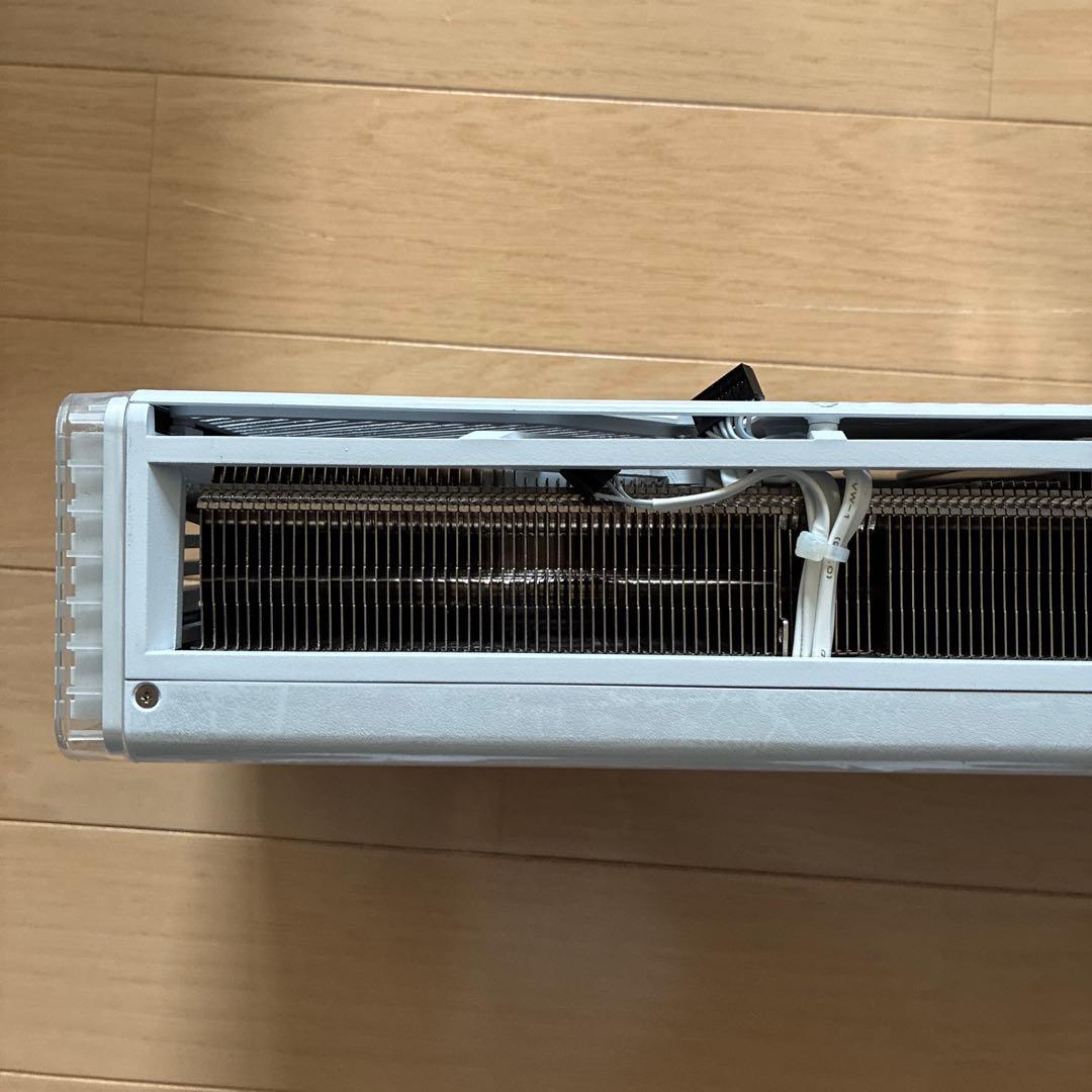 ASUS ROG RTX 4090 ヒートシンク　ファン　バックプレート　LED