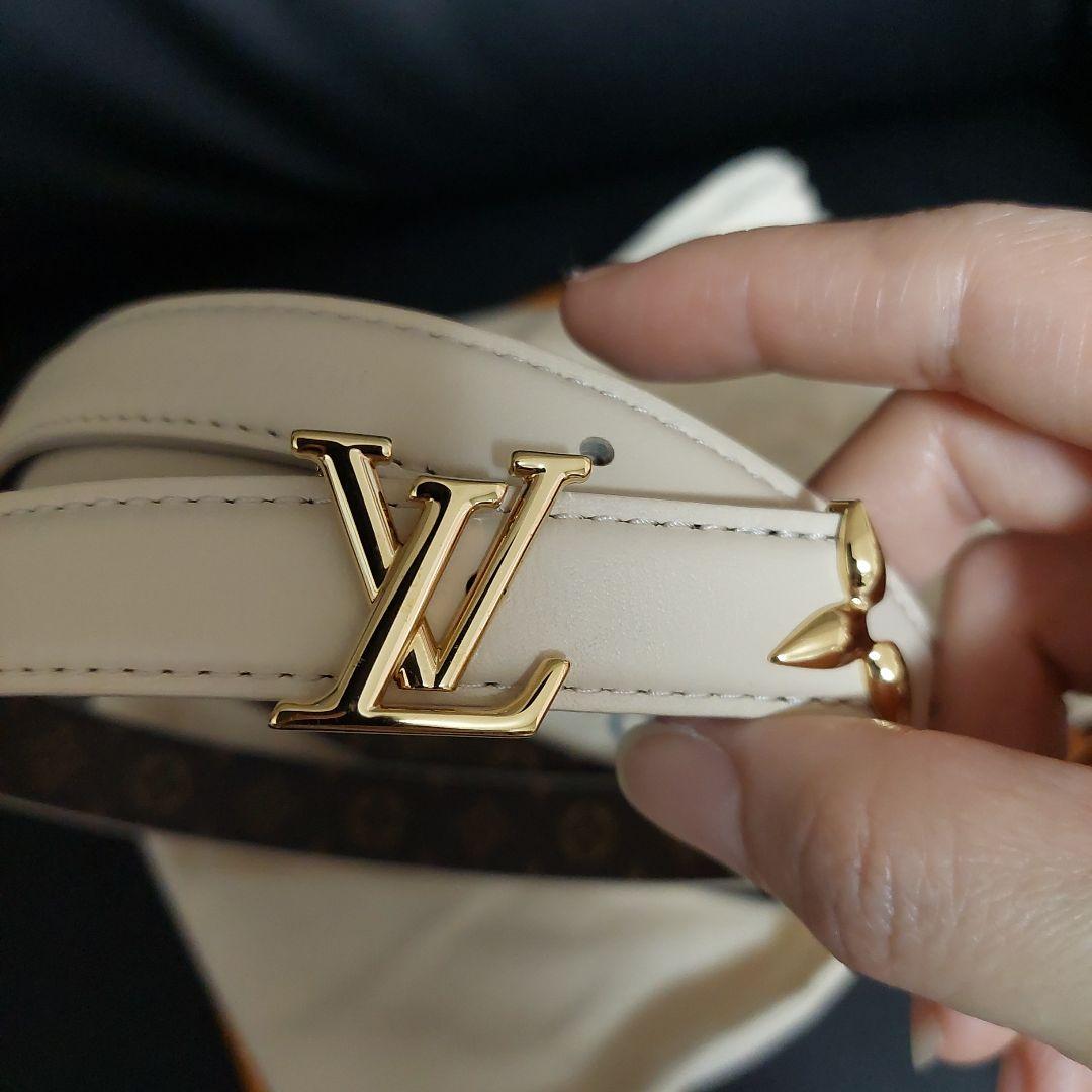 Louis Vuitton リバーシブルレザーベルト