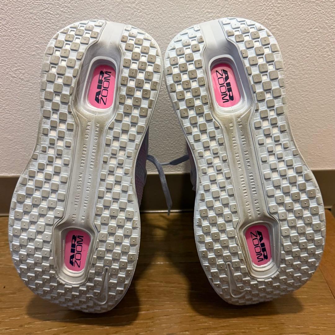 Nike ボメロプレミアム 23.5 完売色！