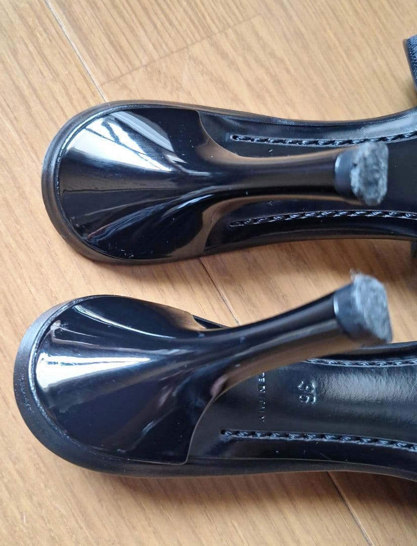 美品　LOUIS VUITTON ルイヴィトン ブラック ミュール 36