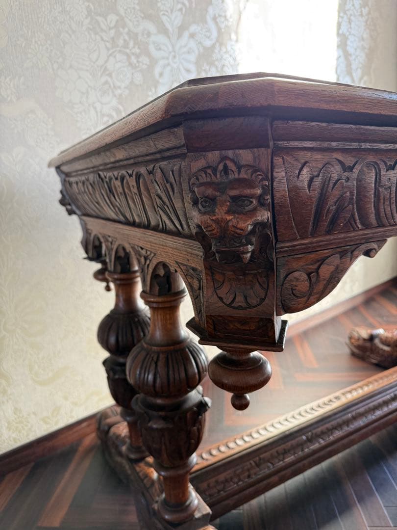 フランス アンティーク家具　19世紀後半 オーク無垢 ドルフィンレッグ テーブル