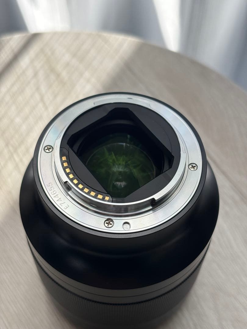 Tokina atx-m 85mm F1.8 FE レンズ