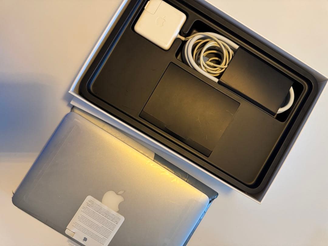 MacBook Air 2012 フライタグ（FREITAG）ケース付き