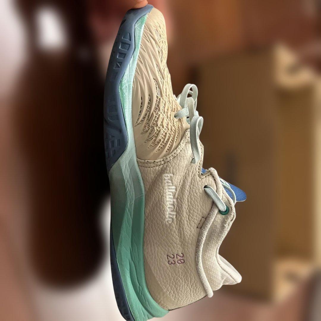 ASICS アンプレアルスボーラーホリックコラボ