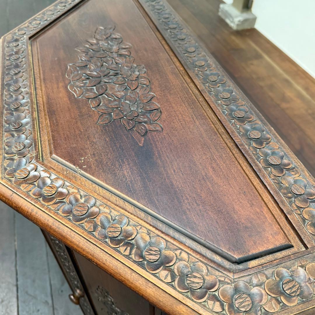 H21K31 アジアン家具 彫刻 キャビネット