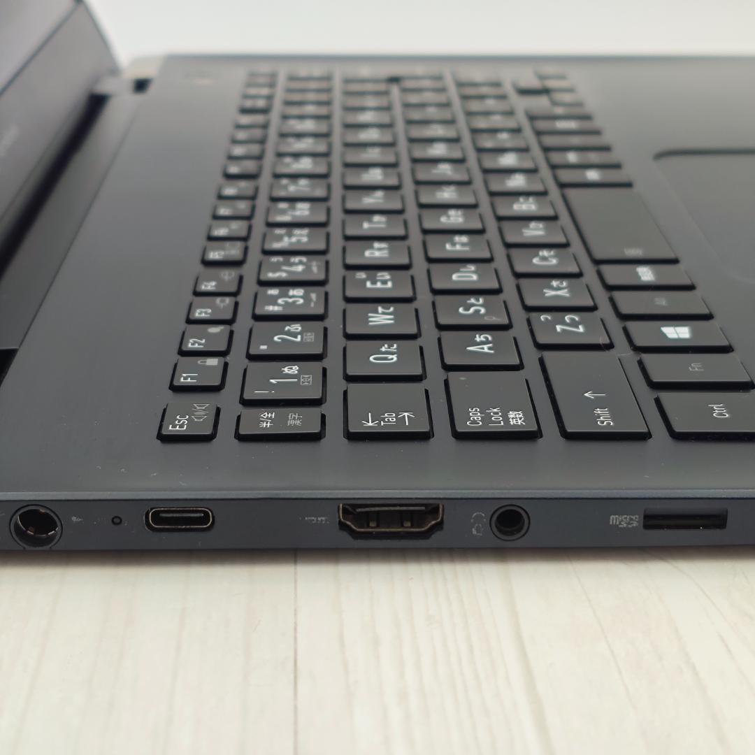 新品マウス付☆ dynabook G83/FS 16/256GB 第10世代⑩