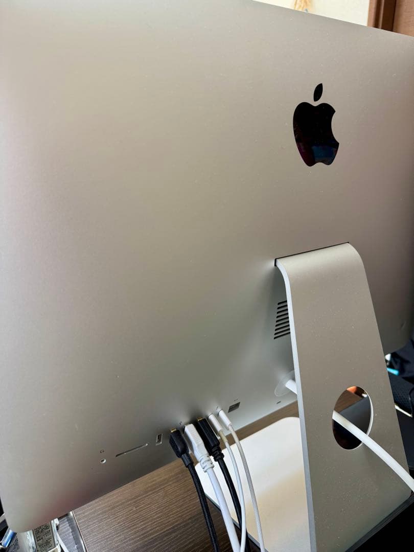 Apple iMac Retina 4K 21.5inch 2017モデル