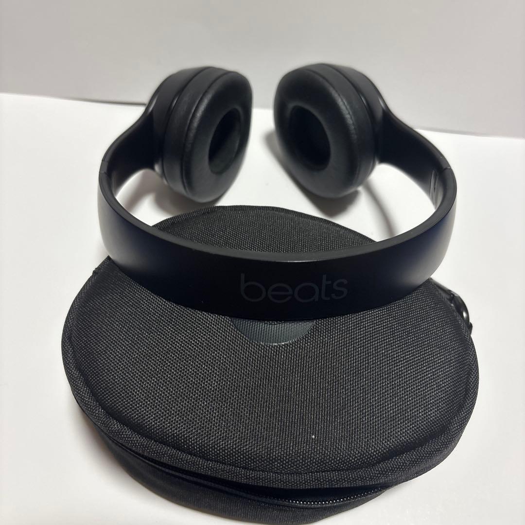 ヘッドホン Beats solo3