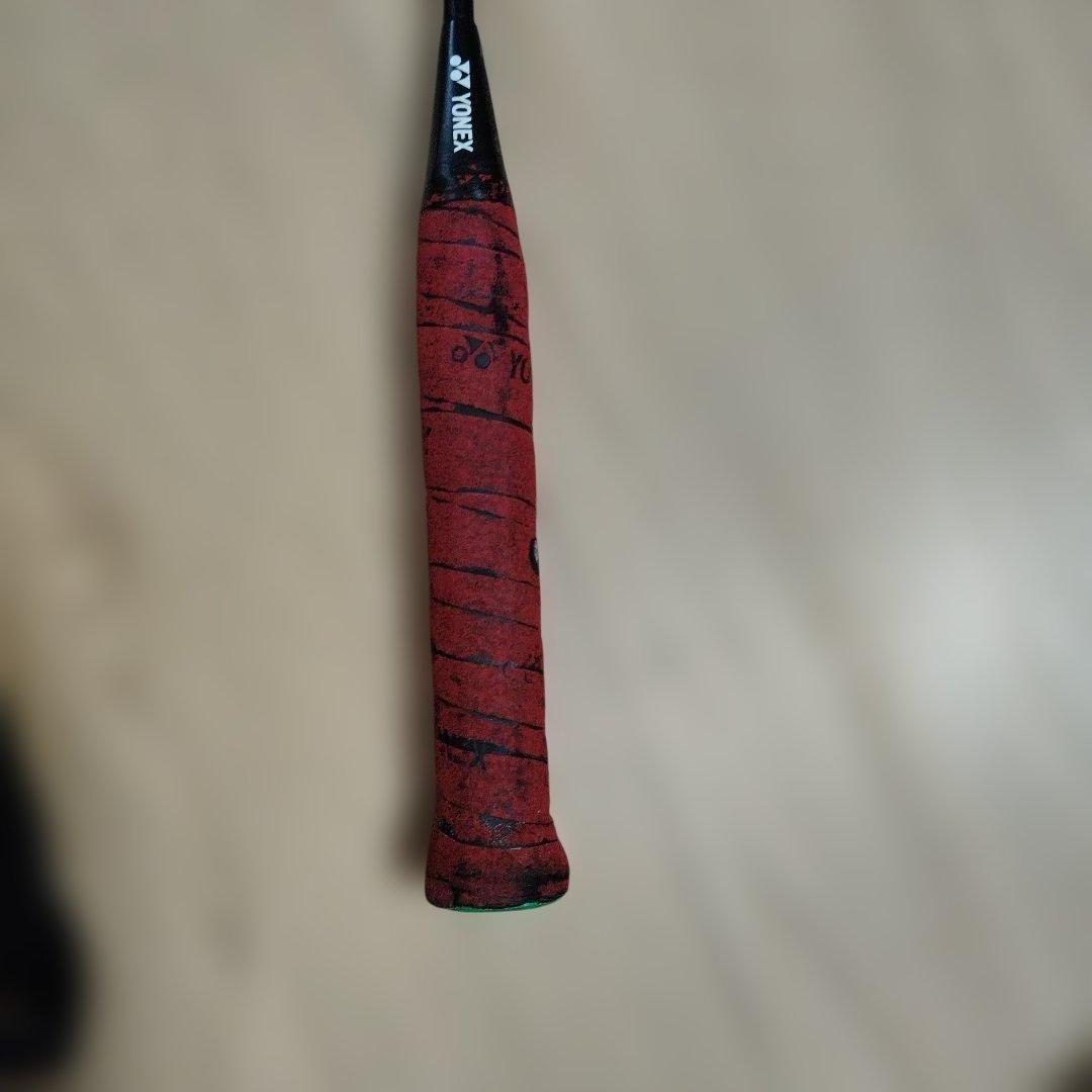 バドミントンラケット YONEX