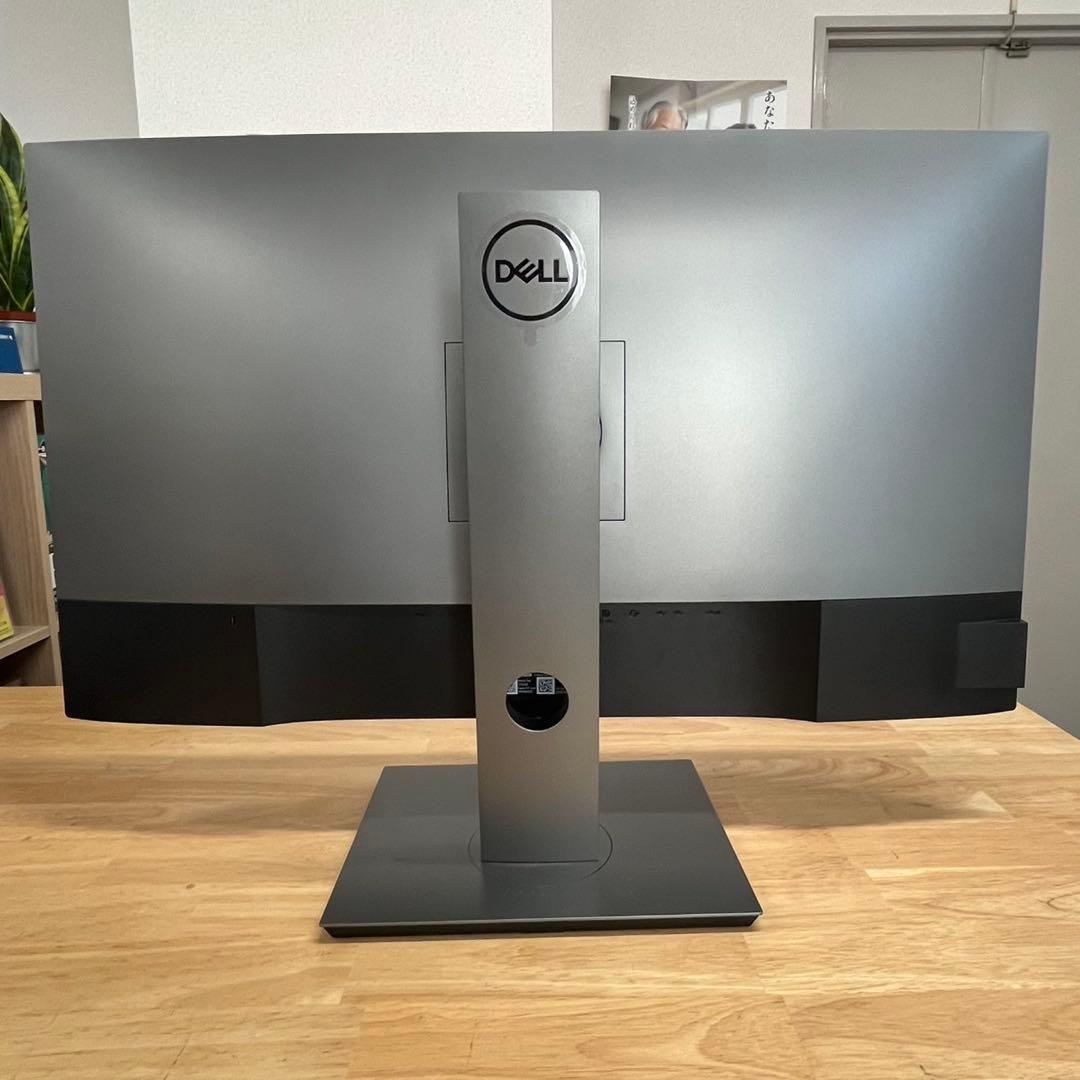 DELL U3219Q 本体ケーブル類のみ 動作問題なし 美品 2022年製