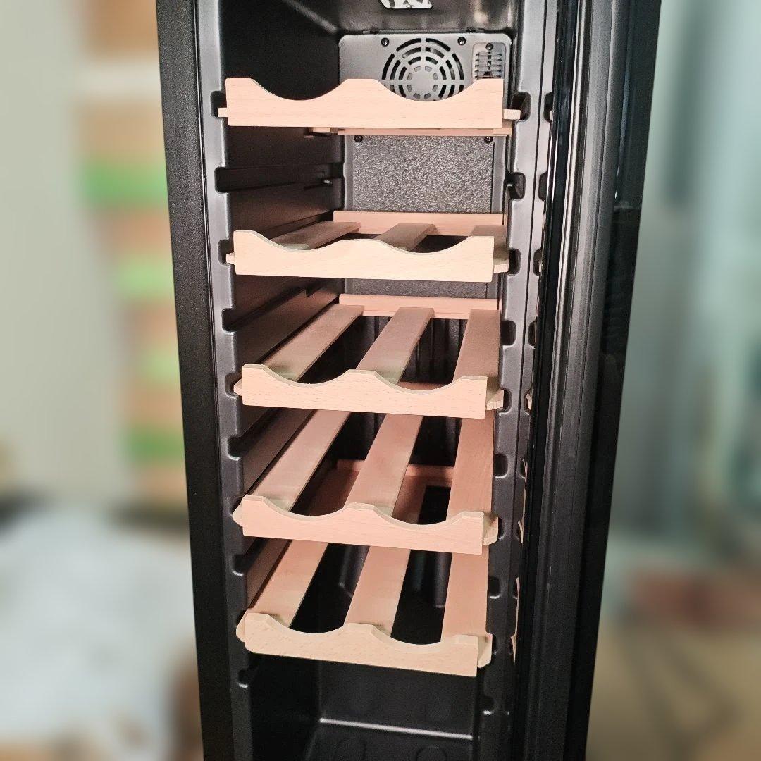 Besson ワインセラー コンプレッサー式 12本収納 使用期間1年