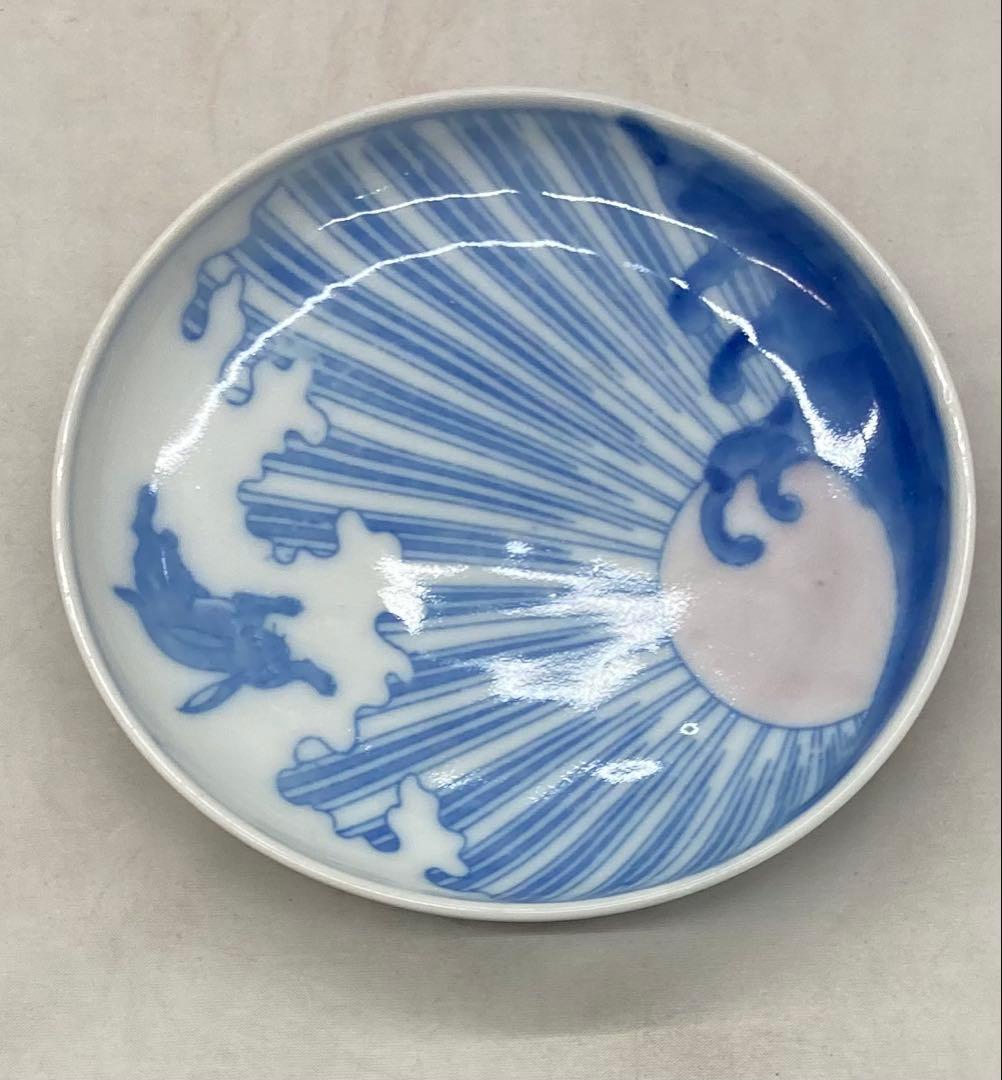 B558b 印判 兎に日の出 小皿 1枚　兎図　図変り　骨董　明治時代