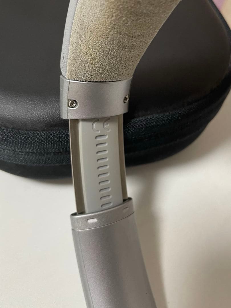 Bose QuietComfort 35 ワイヤレスヘッドホン 箱 説明書付 銀