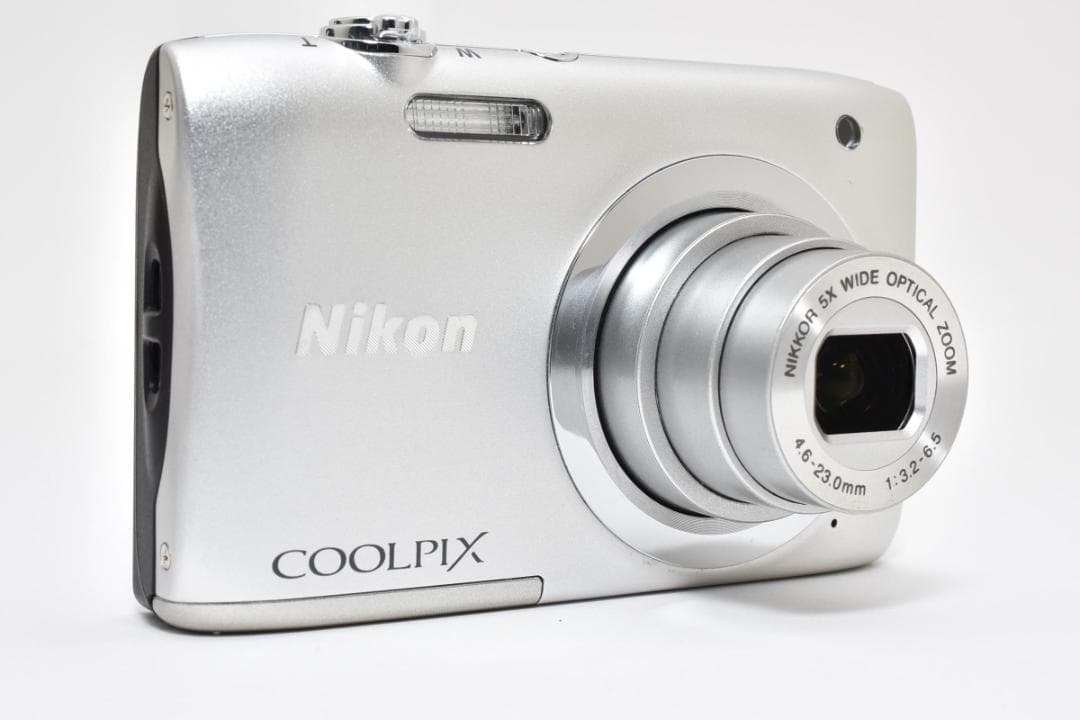 ■ 美品 ■ ニコン　Nikon COOLPIX A100 シルバー
