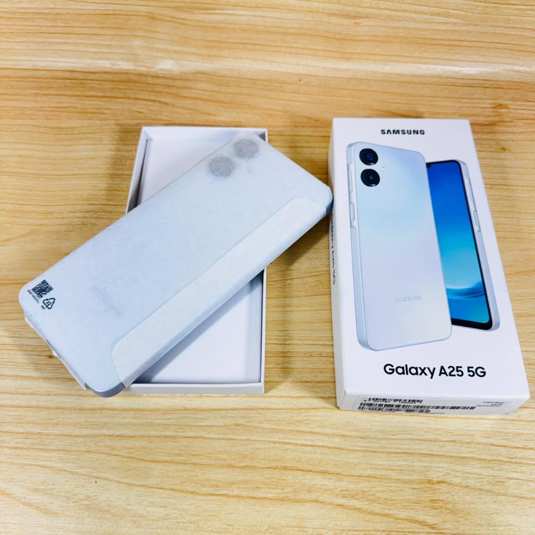 P80 新品 Galaxy A25 5G SCG33 LightBlue