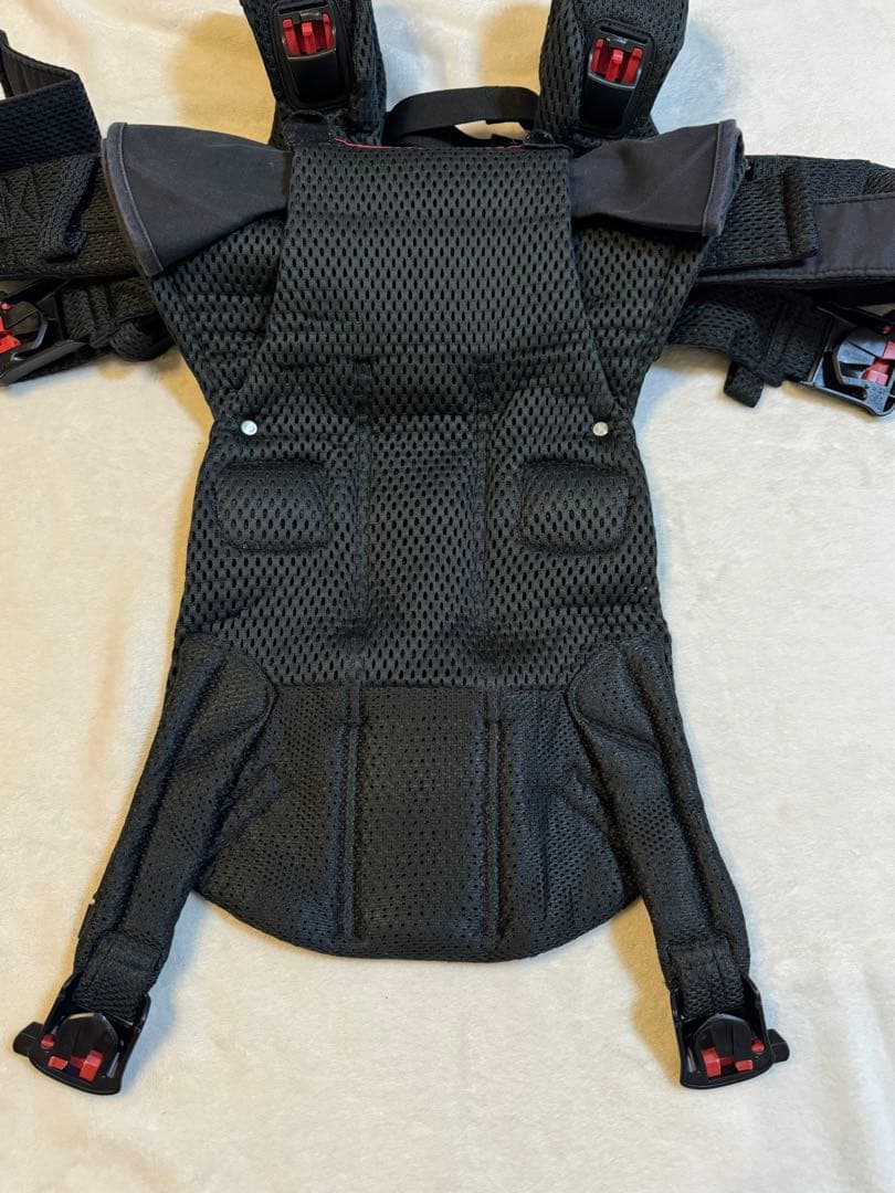 超美品✴︎BABYBJÖRN ベビージョルン 抱っこ紐 ワンカイエア　ブラック
