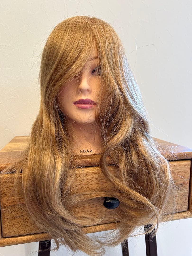 N.B.A.A.アップウィッグⅡブロンド/未使用品