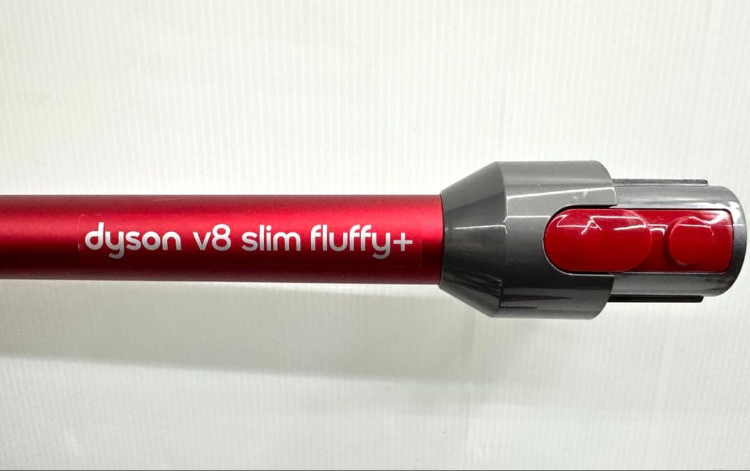 バッテリー付き　SV10K v8 fluffy+ ダイソン ハンディ　赤　掃除機