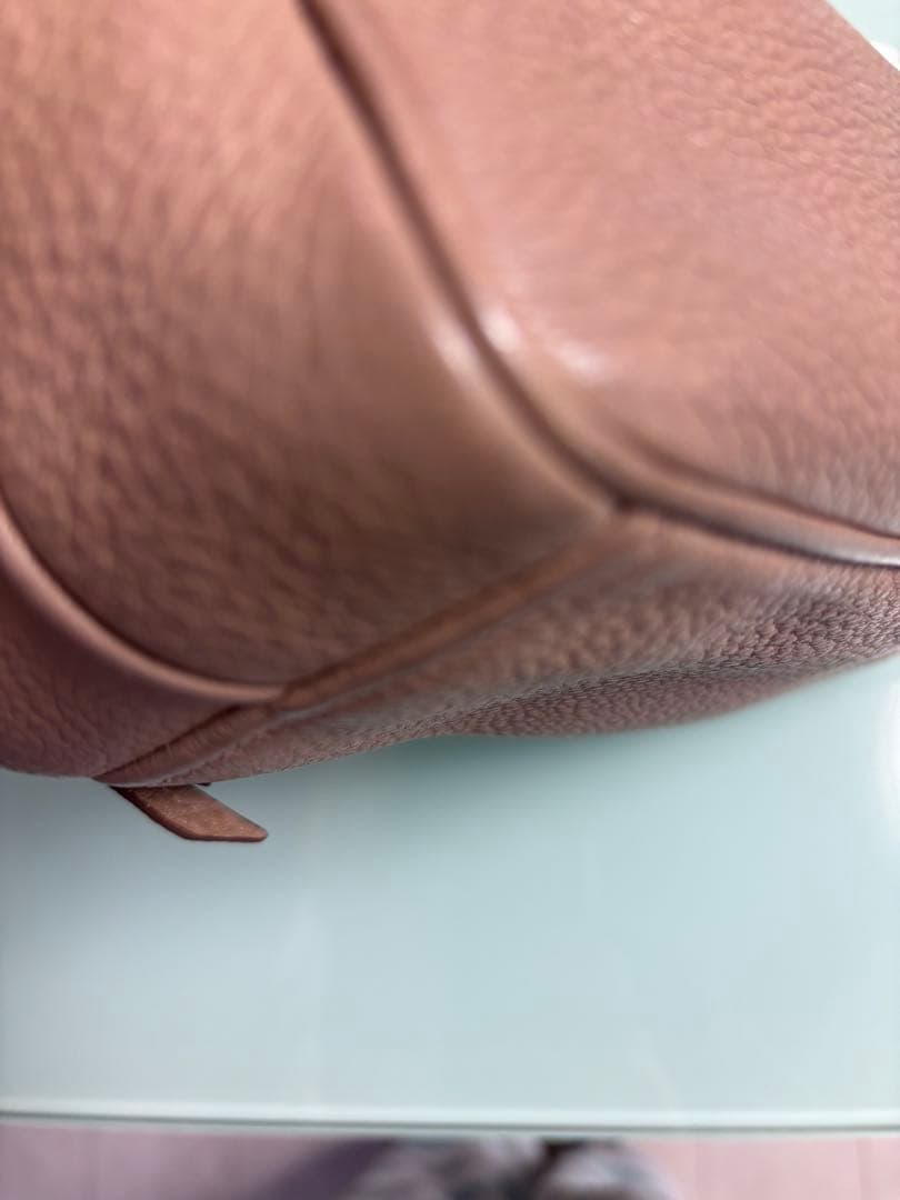 プラダ PRADA 斜めがけショルダーバッグ レザー　ベージュ　ゴールド