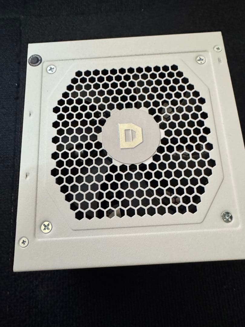 ドスパラセレクト 850W 80+GOLD電源ユニット 白