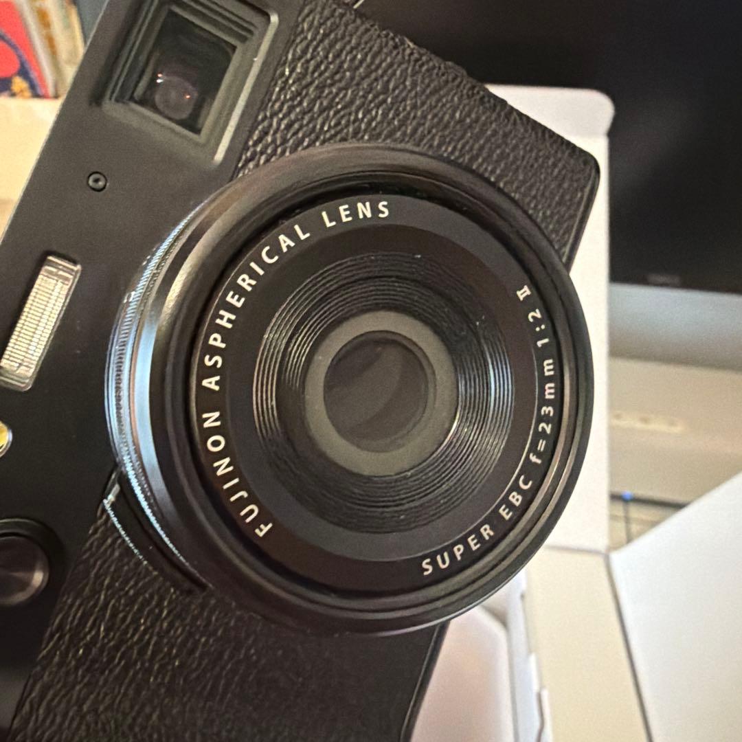 FUJIFILM X100VI レンズフード おまけ付　シャッター回数1200回