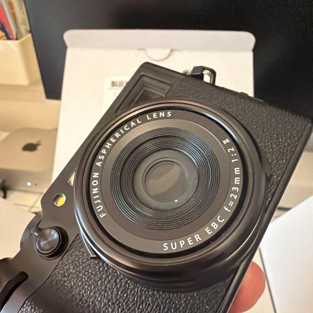 FUJIFILM X100VI レンズフード おまけ付　シャッター回数1200回