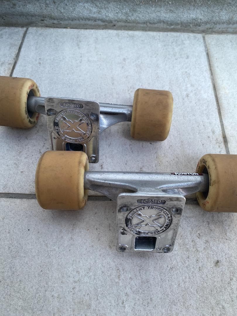 KOSTON スケートボード トラック ウィール ベージュホイール