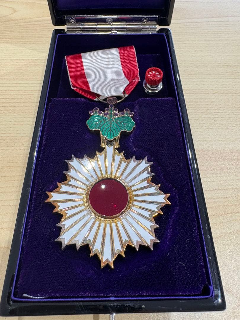 勲章 記章 徽章 旭日双光章