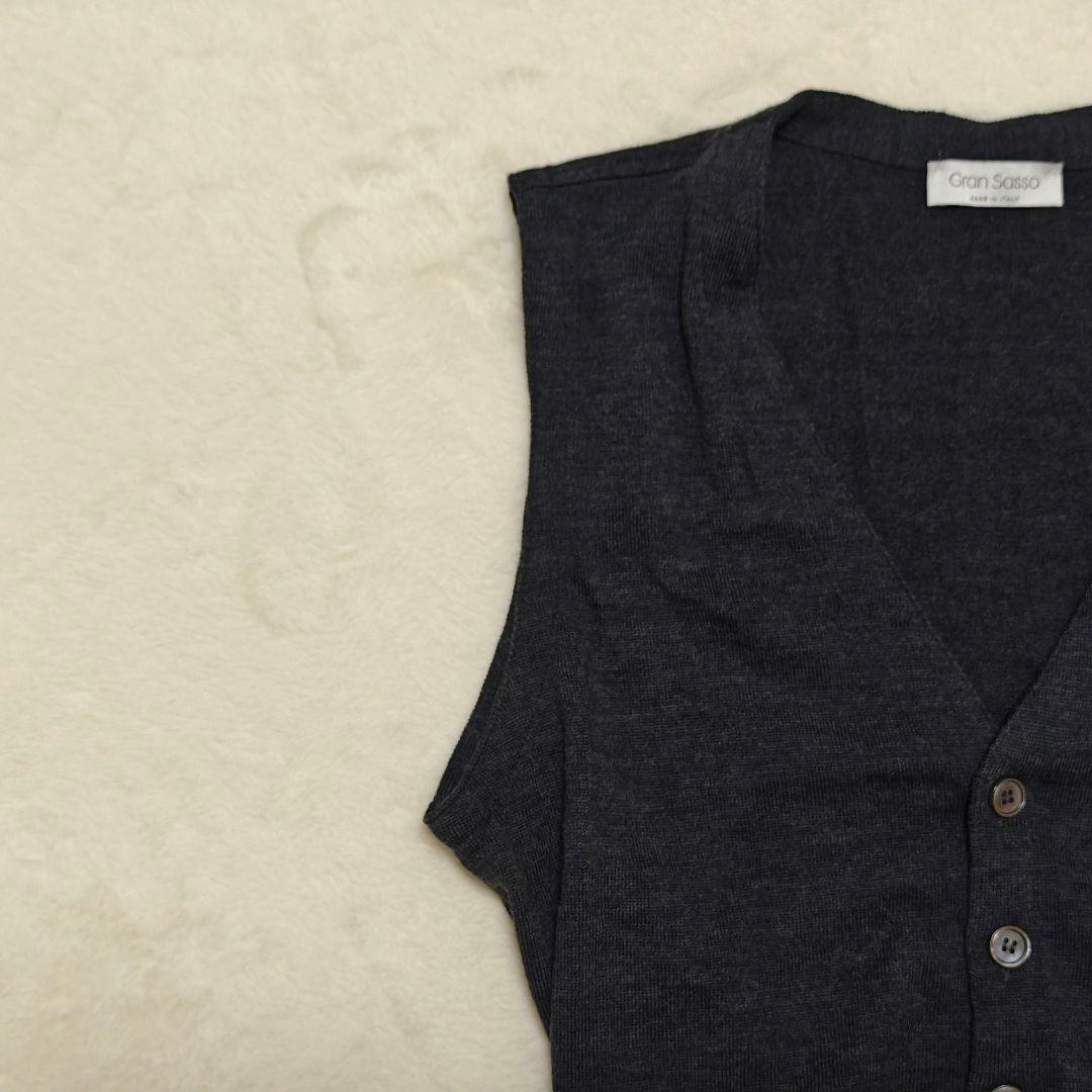 美品✨グランサッソ　ウールニットベスト　チャコールグレー　M相当