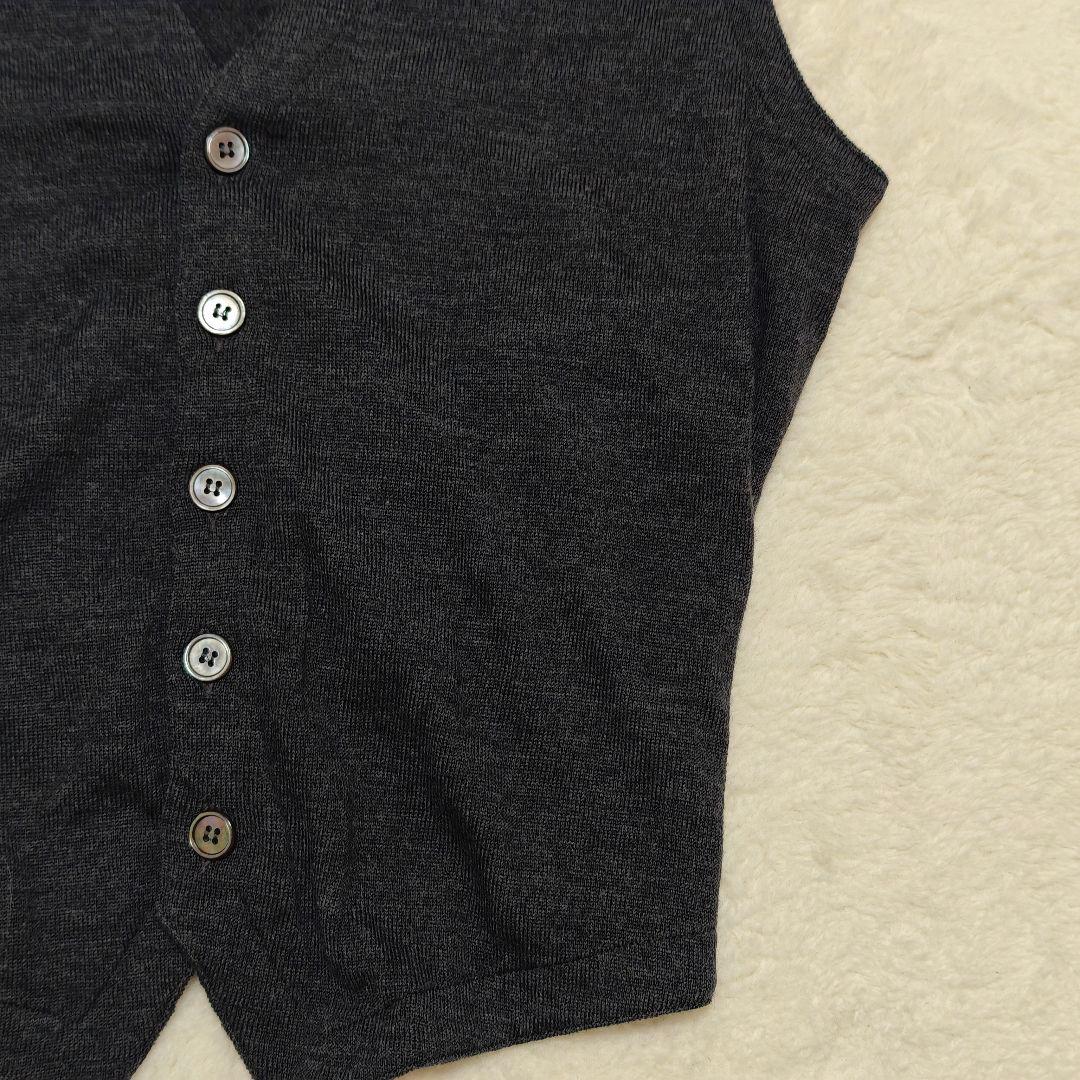 美品✨グランサッソ　ウールニットベスト　チャコールグレー　M相当