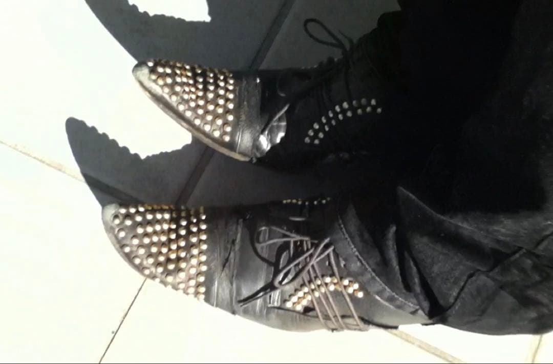 靴 Hiromutakahara studs butter knife 41