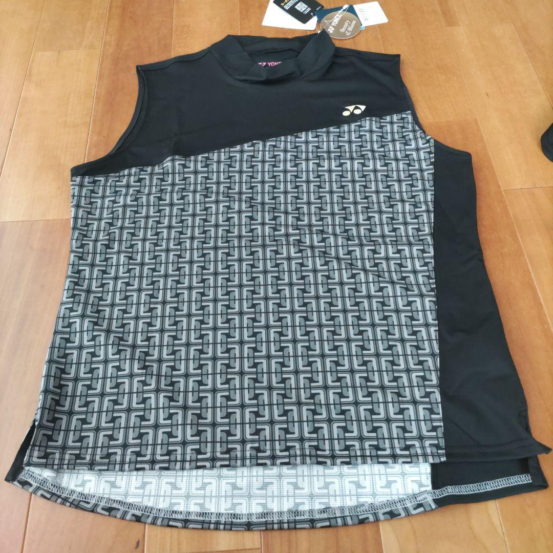 YONEX セットアップ　新品未使用と未使用に近い ブラック