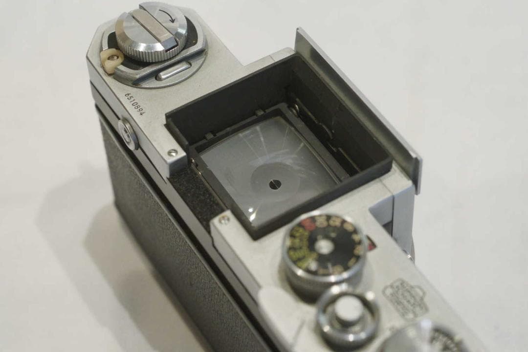 Nikon F 一眼レフカメラ