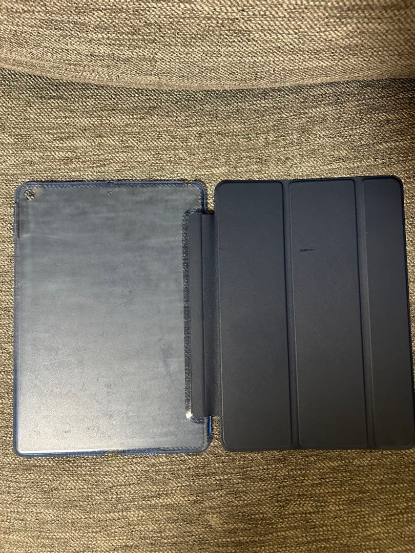 M*i様 iPad 第6世代 32GB タッチペン、カバーセット