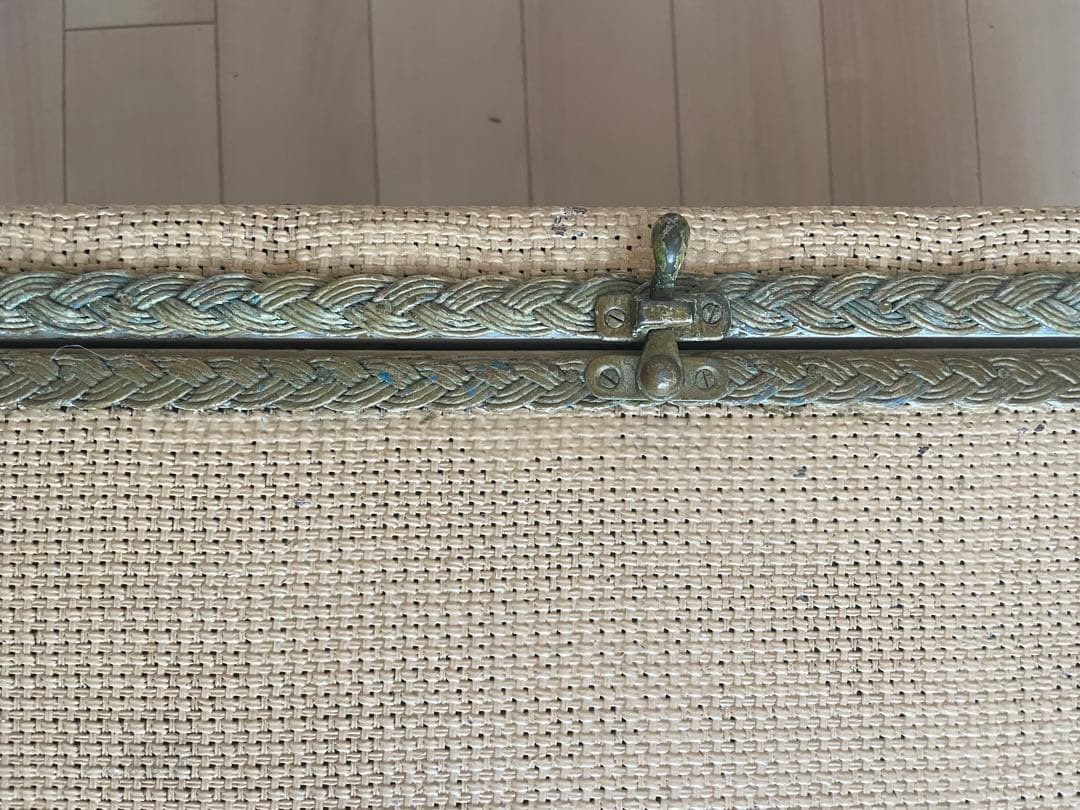 ロイドルーム　ベットサイドチェスト