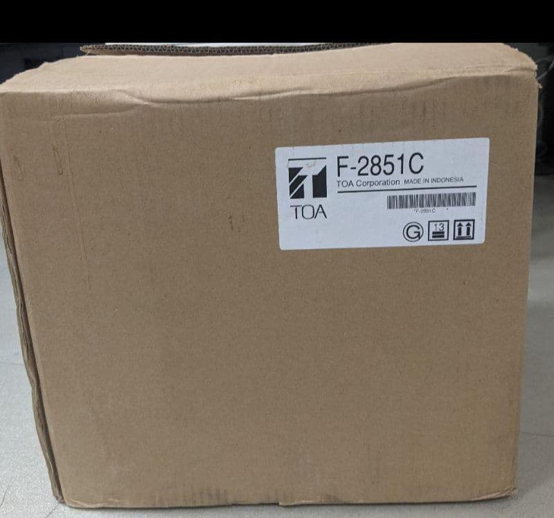 TOAスピーカー　　　F2851C 2 台