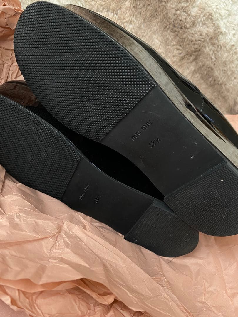 ミュウミュウ エナメル ドレスシューズ 36