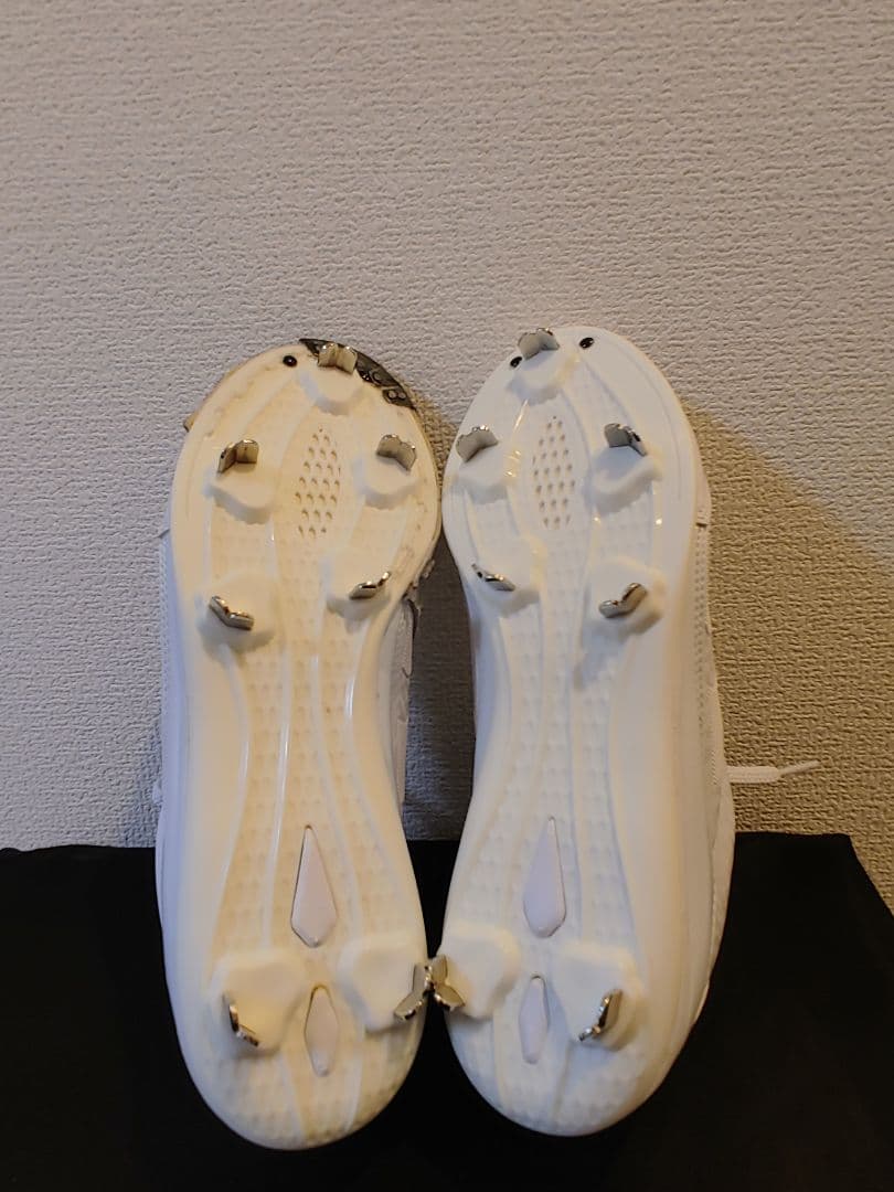 スラッガー　野球　25.0センチ スパイク　金具　ホワイト 高校野球