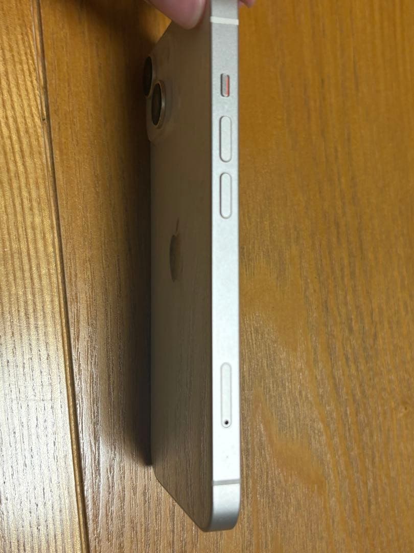 iPhone 14 128GB スターライト