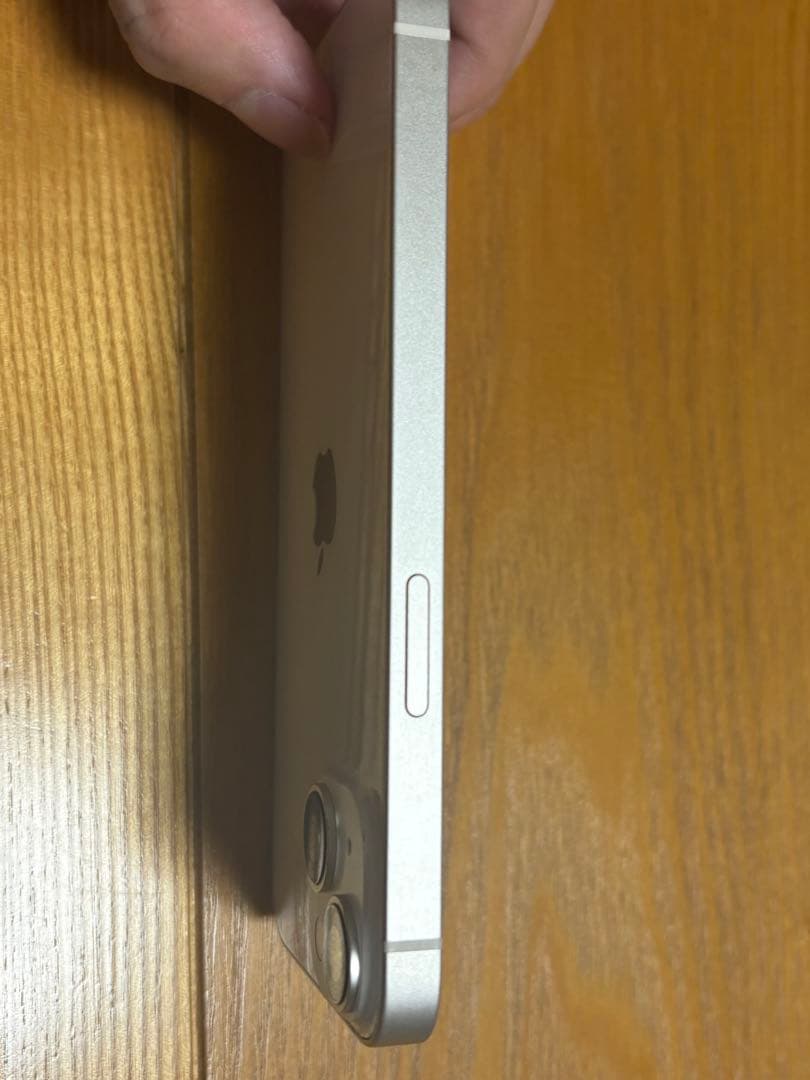 iPhone 14 128GB スターライト