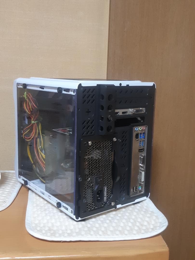 自作PC　RYZEN5 2600・8GB・256GB・GTX645・WIN11