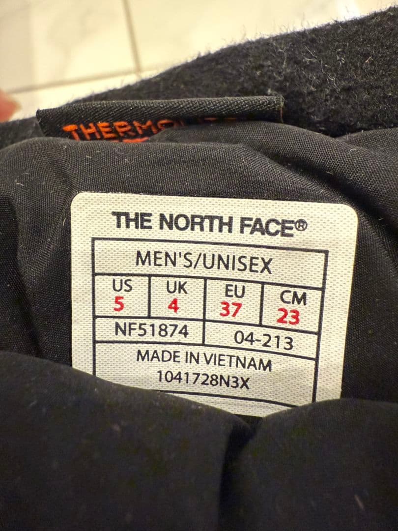 ラ*ー様 【美品】THE NORTH FACE ヌプシ ブーティー　ショートブー